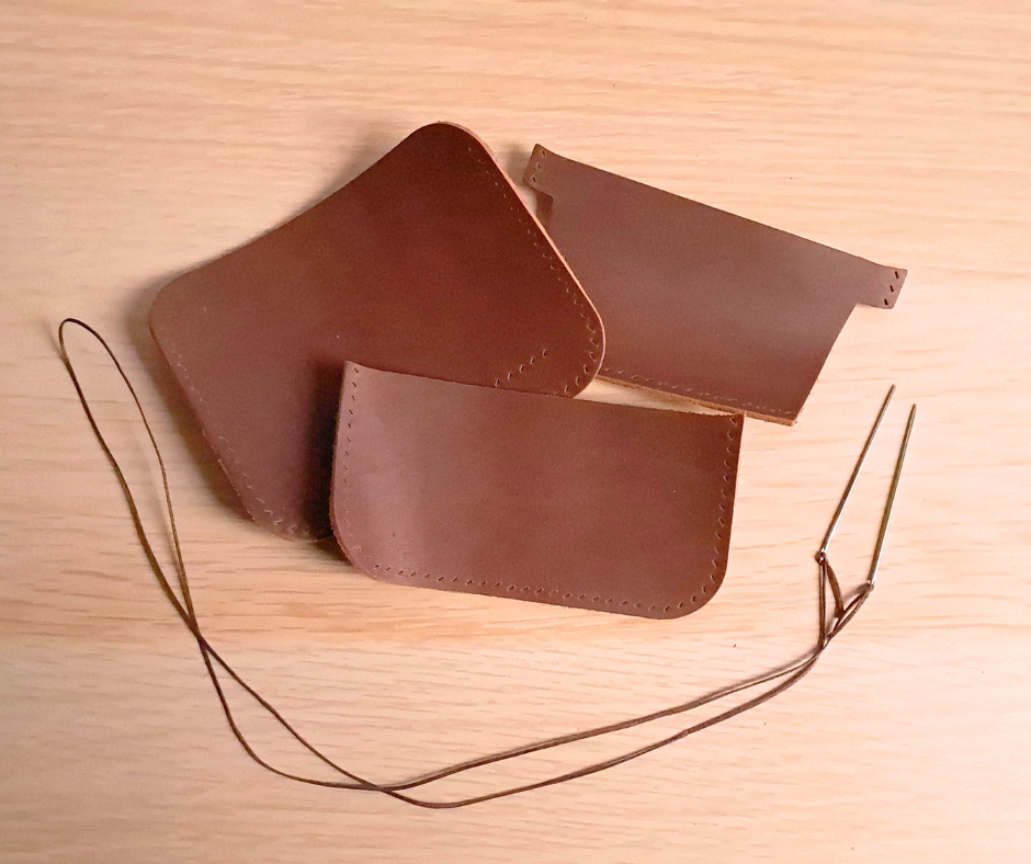 Saturday Leather Card Wallet Class