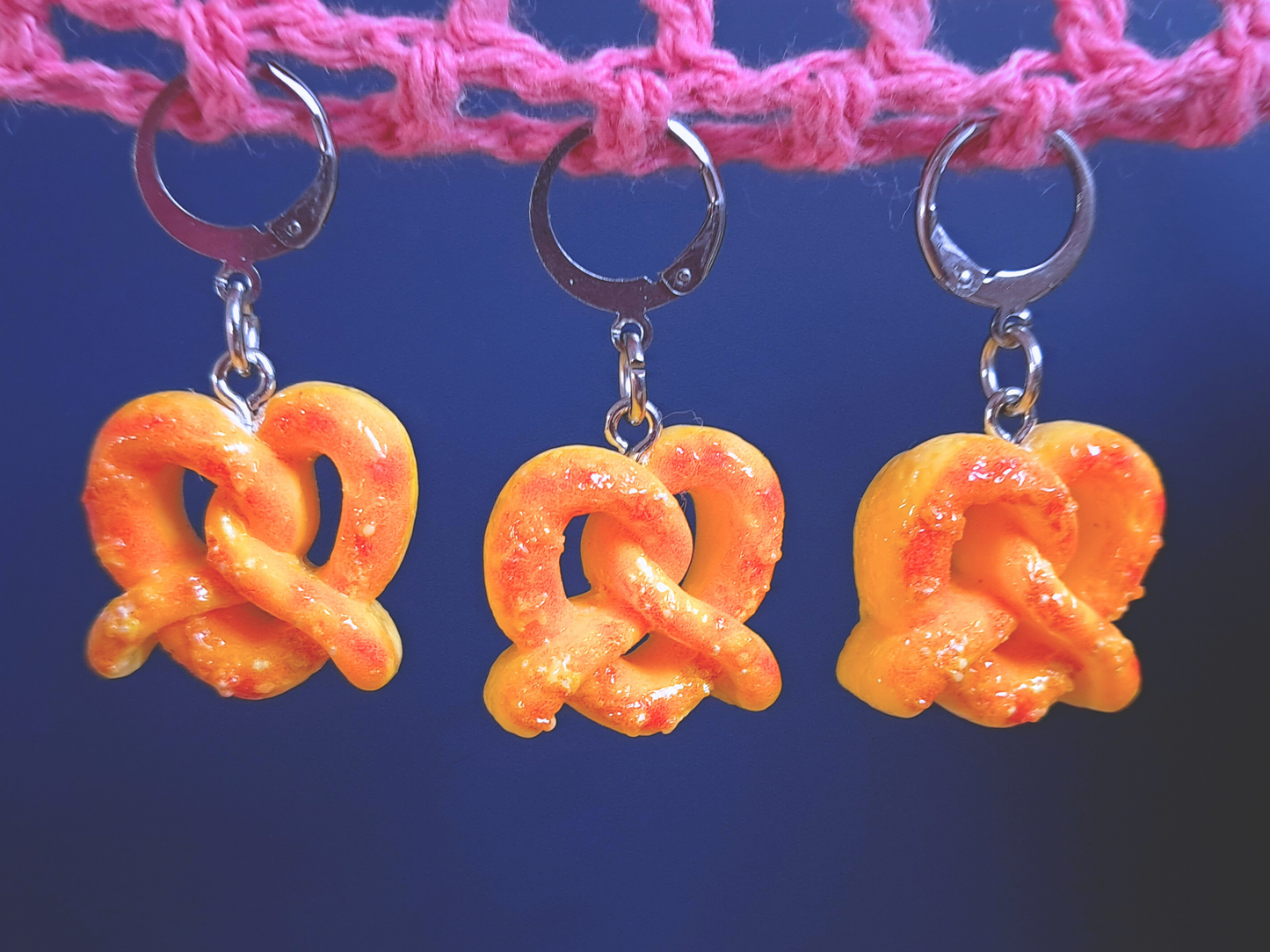 Pretzel Stitch Marker