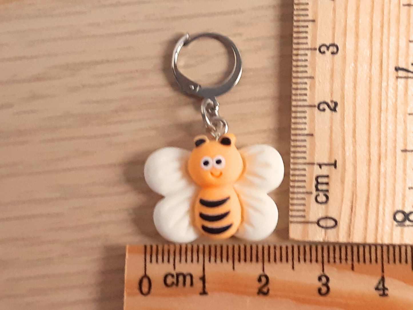 Bee Stitch Marker