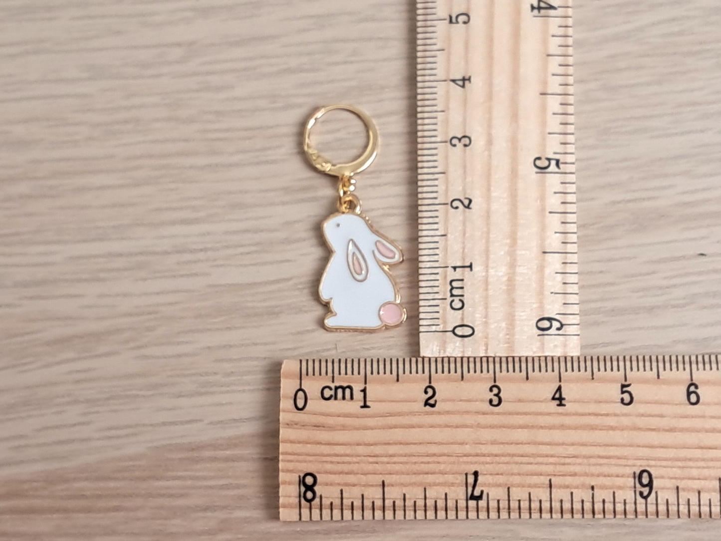 Rabbit Stitch Marker