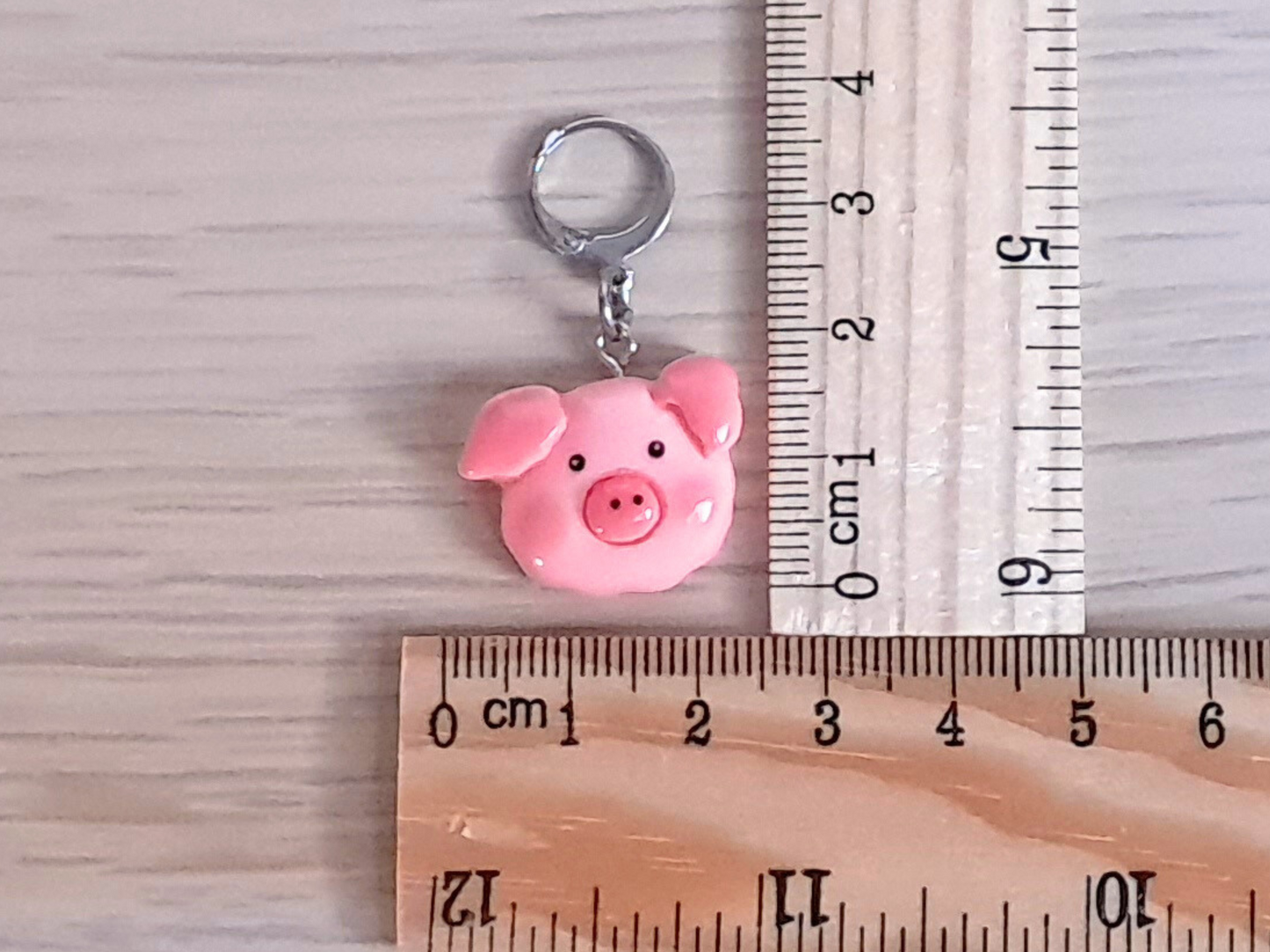 Piggy Face Stitch Marker