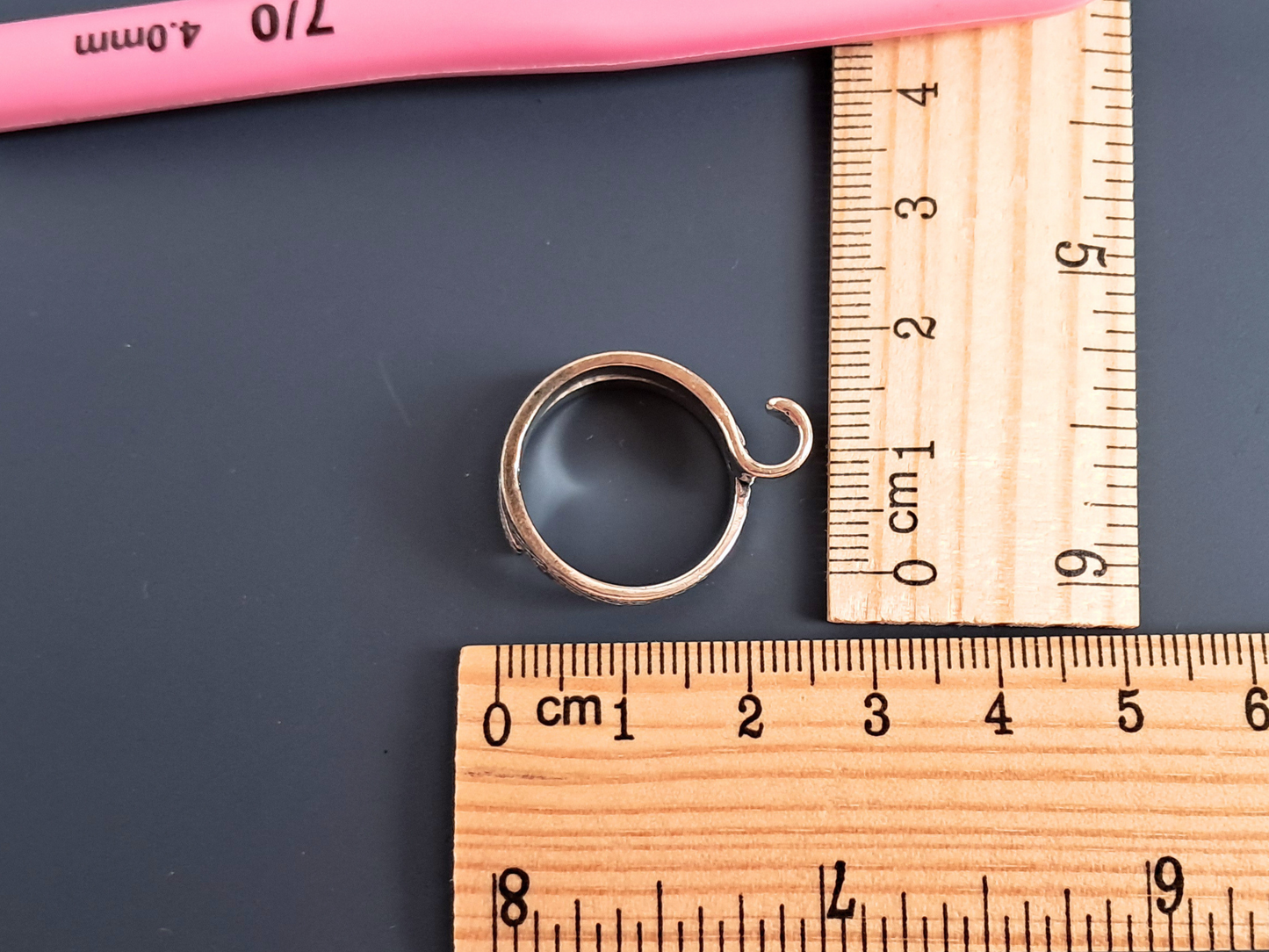 Adjustable Yarn Tension Ring