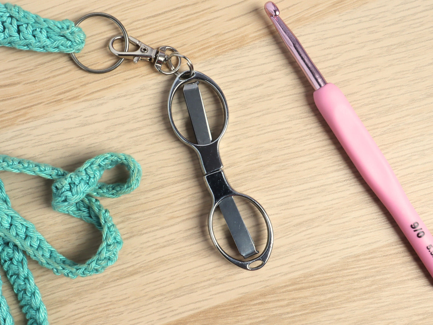Folding Embroidery Scissors