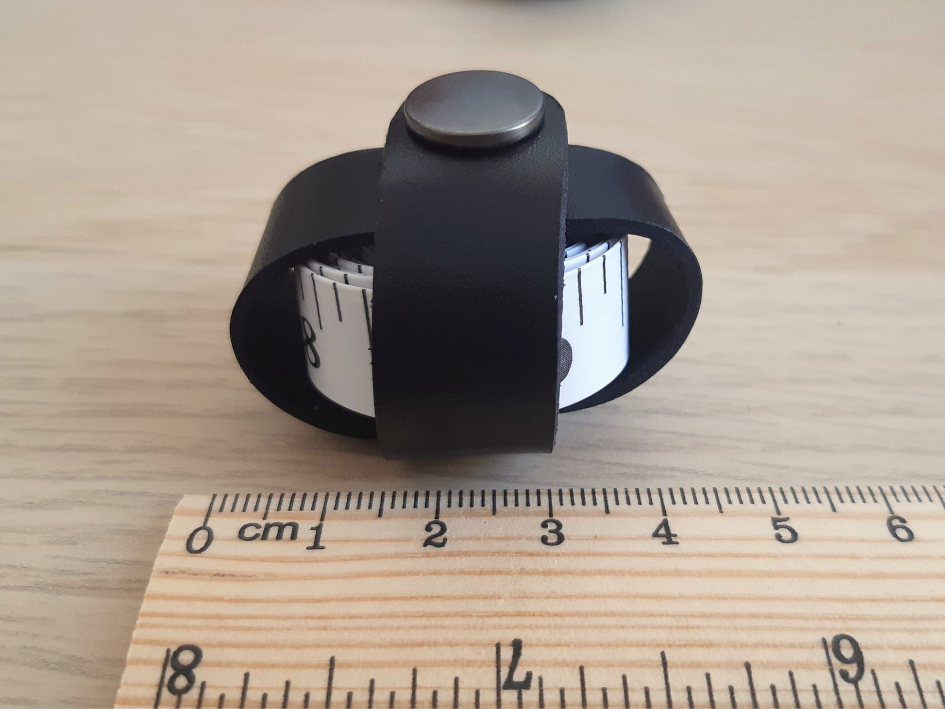 Tape Measure & Leather Case