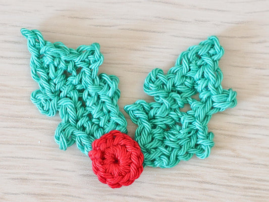 Holly and Berries Applique Crochet Pattern