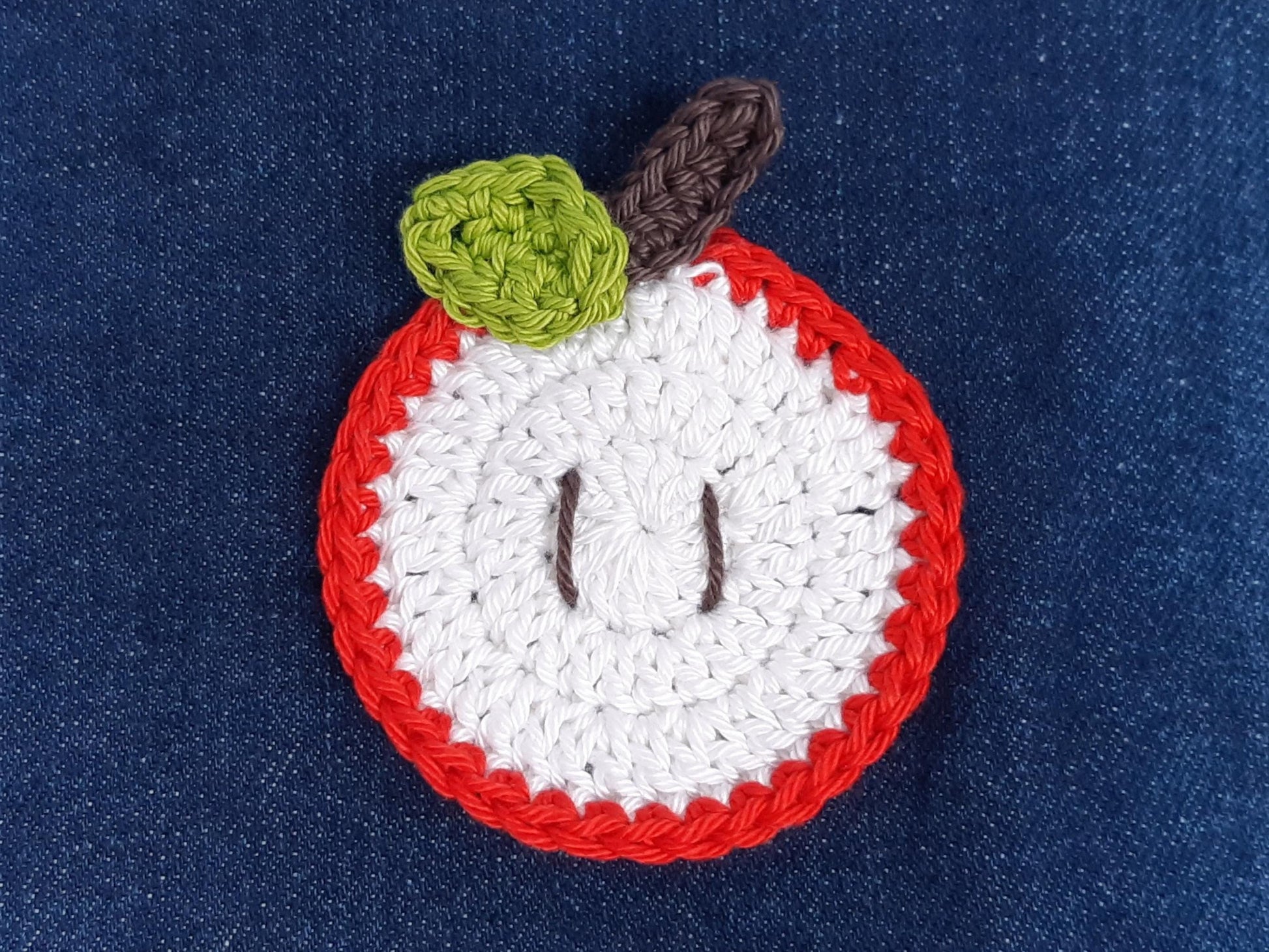 Apple Embellishment
