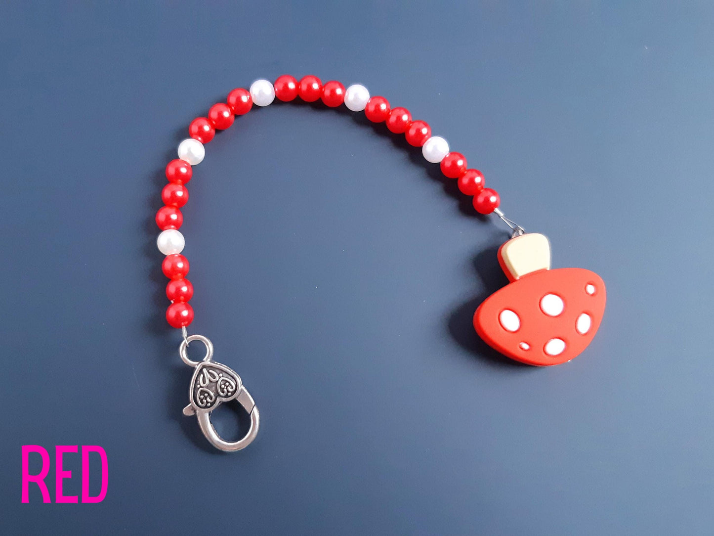 Toadstool Scissor Fob with Scissor Protection
