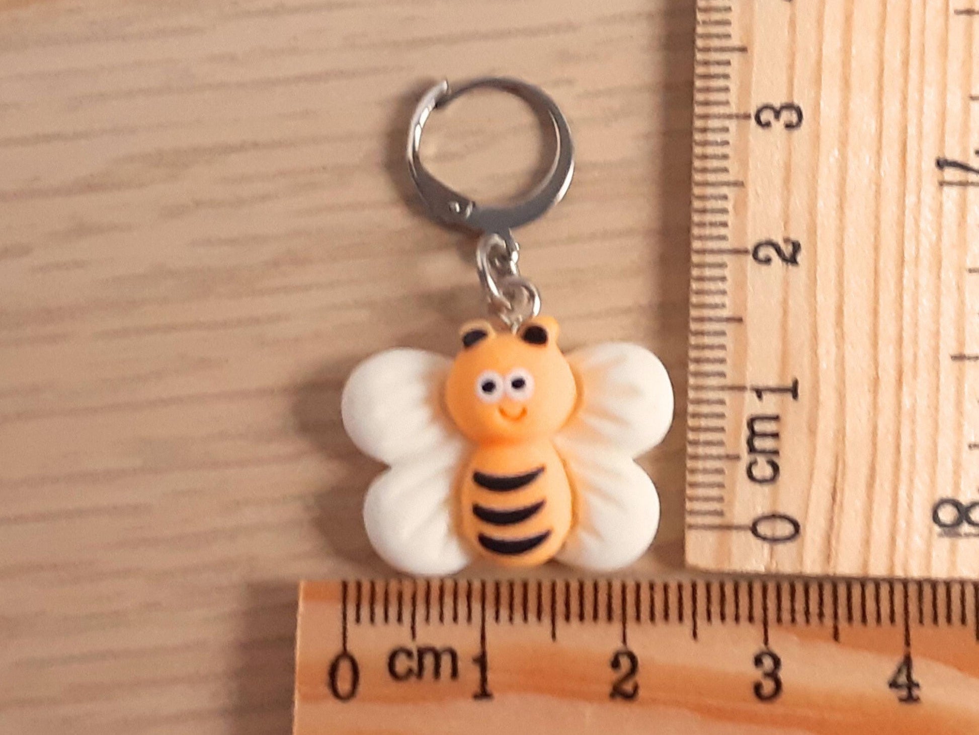 Cute Bee Kawaii Resin Stitch Marker