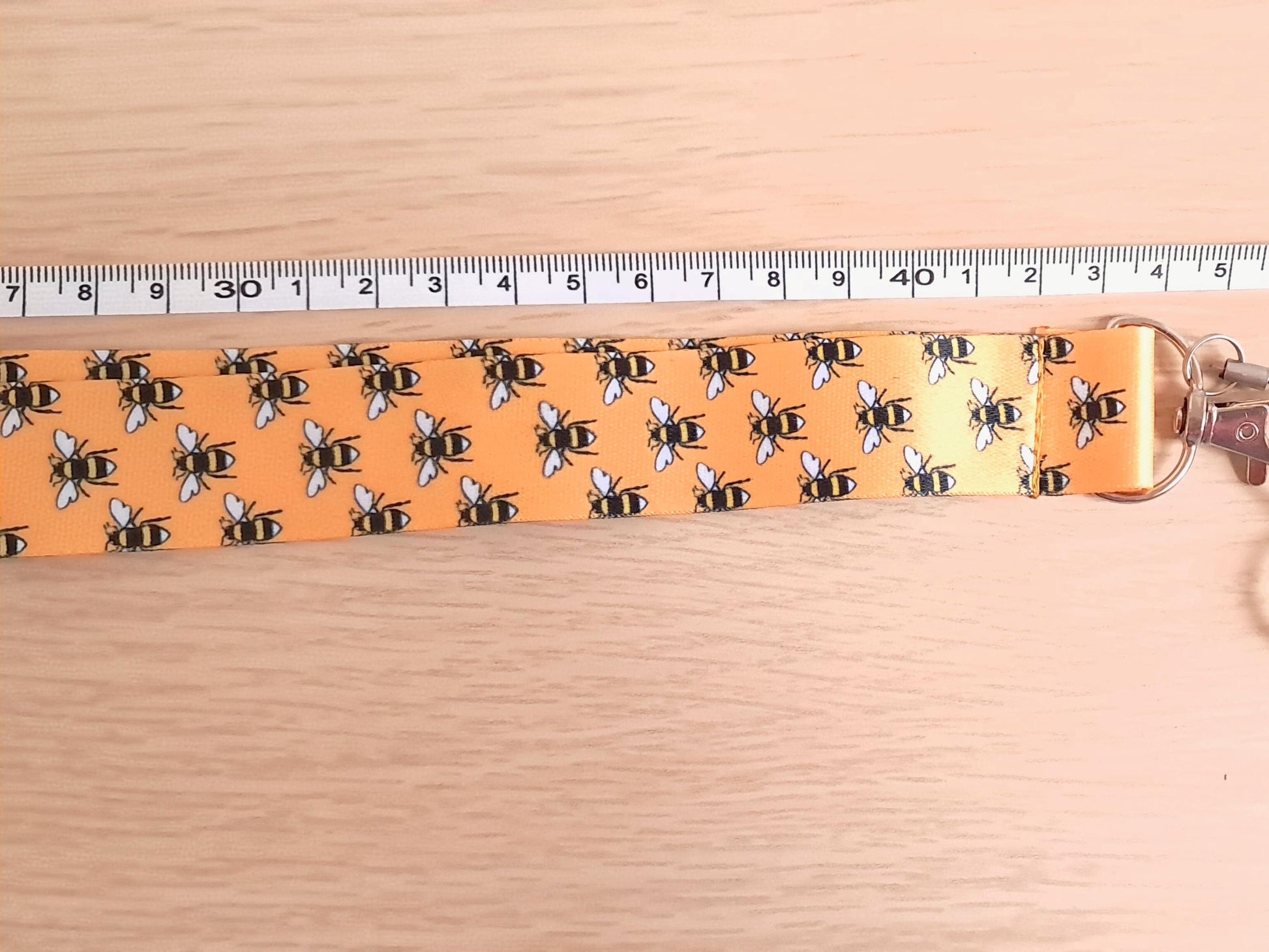 Bee Lanyard Scissor Protector Set
