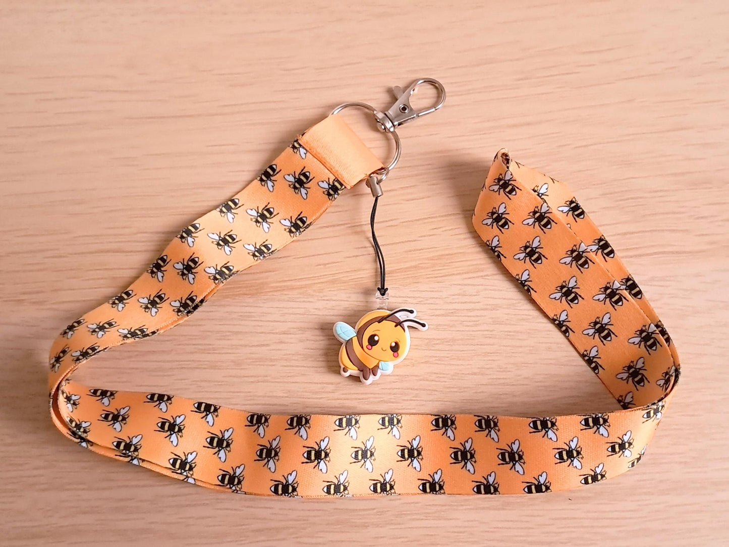 Bee Lanyard Scissor Protector Set