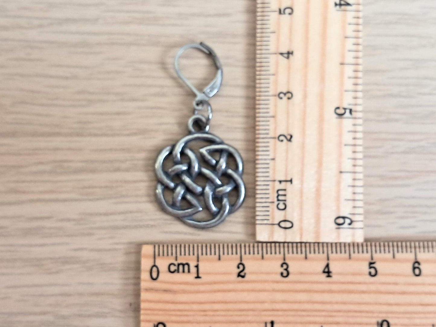 Celtic Knot Stitch Marker
