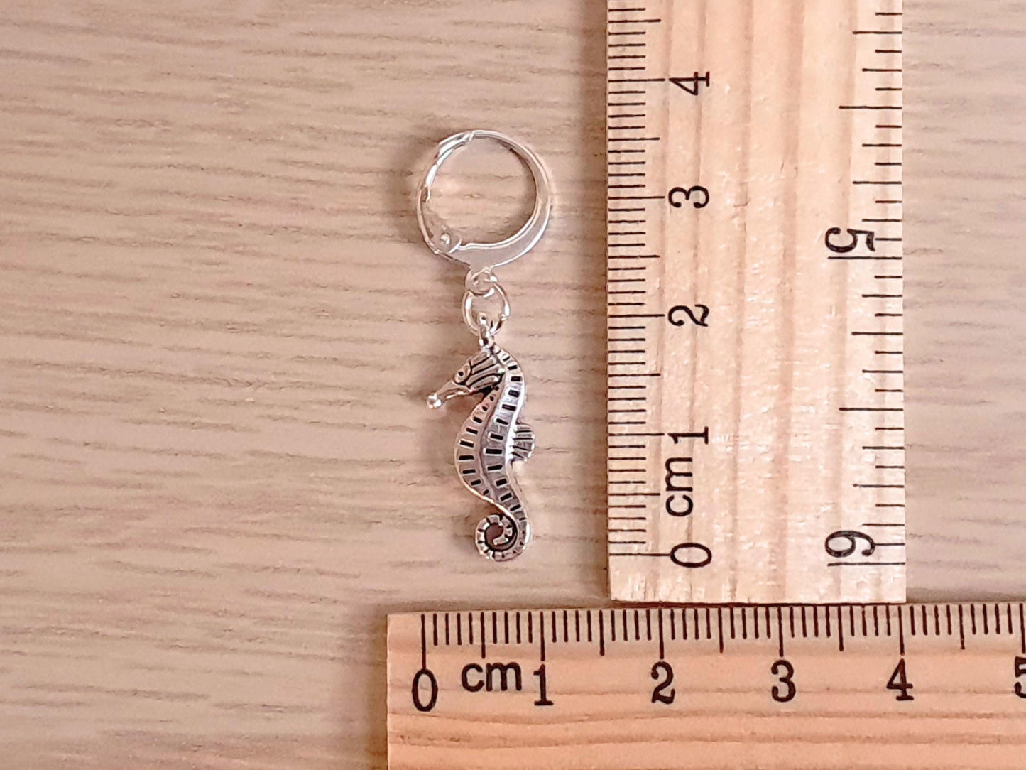 Silver Seahorse Stitch Marker