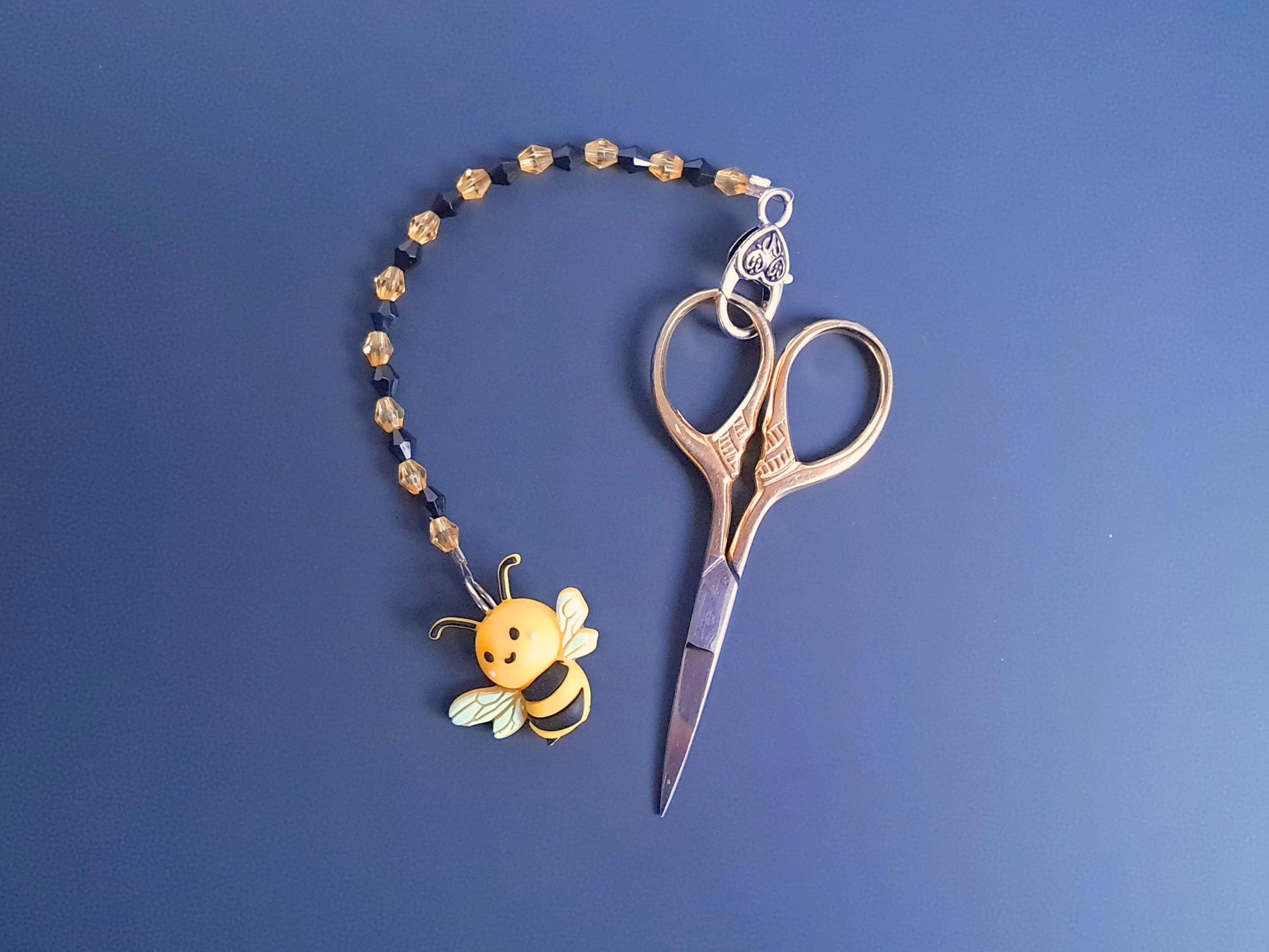 Kawaii Bee Scissor Fob with Scissor Protection