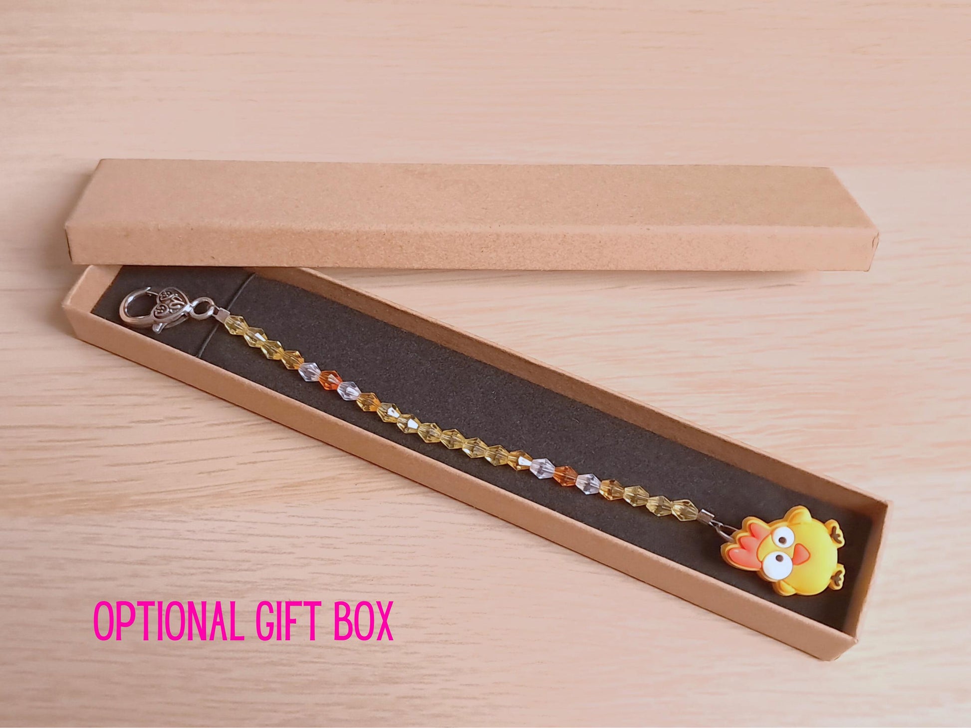Chick Scissor Fob with Protection Bead