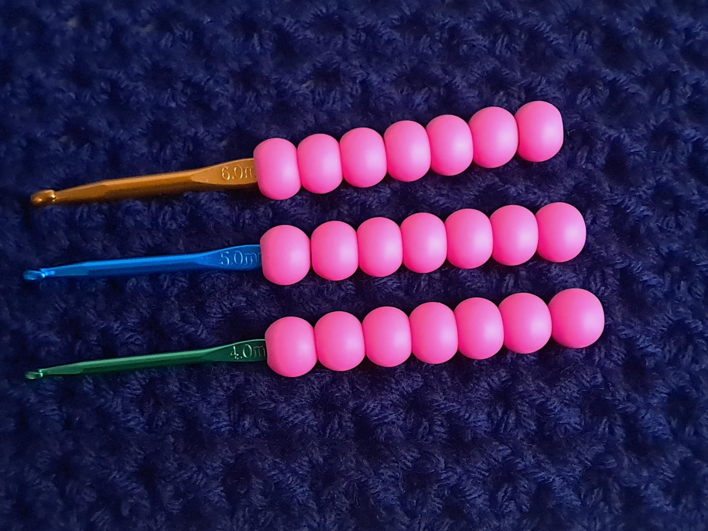 Hot Pink Ergonomic Crochet Hook