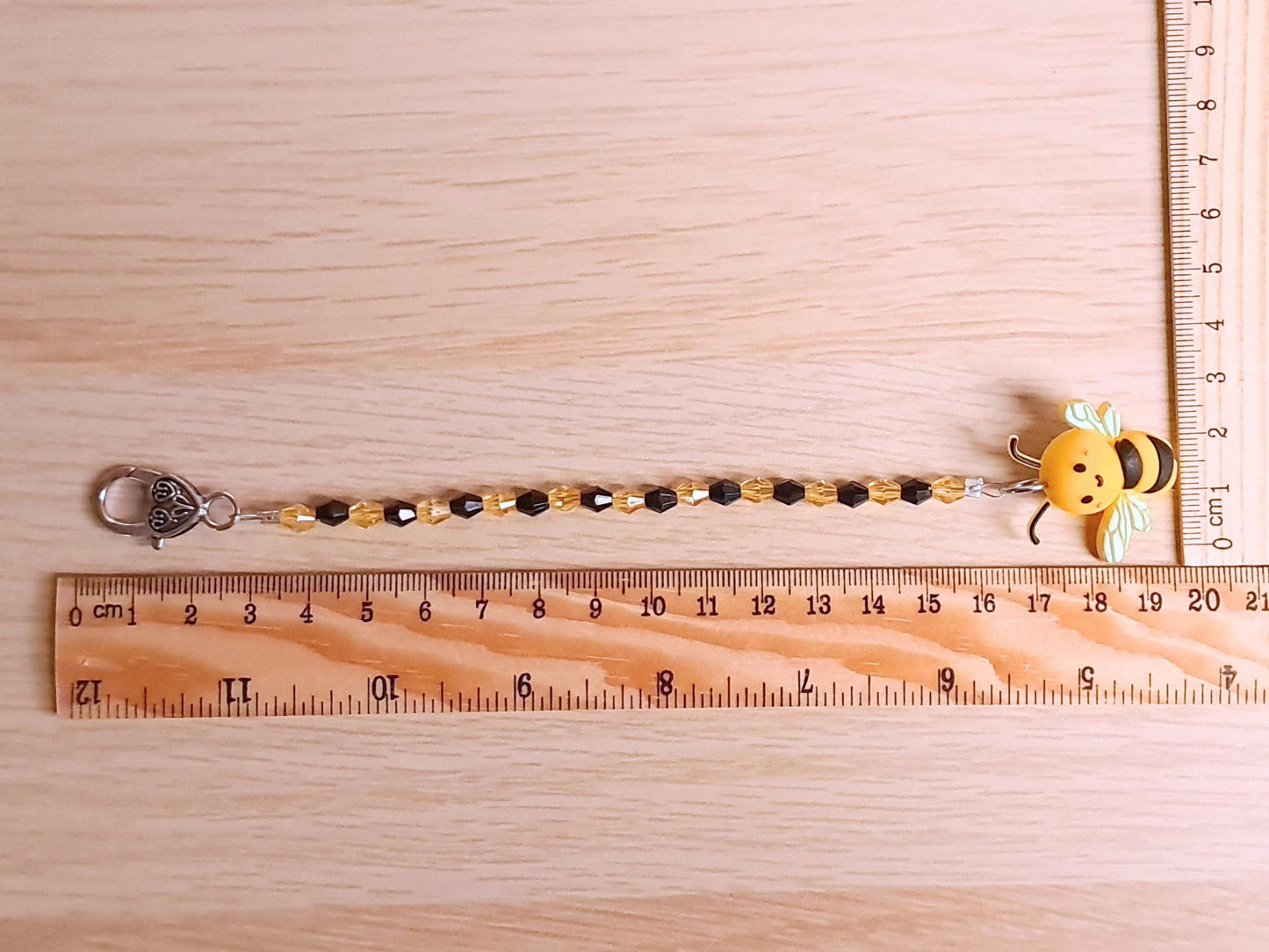 Kawaii Bee Scissor Fob with Scissor Protection