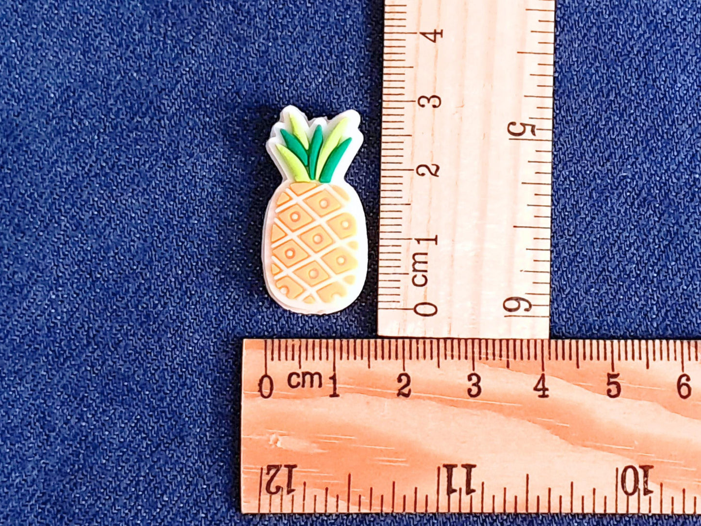 Pineapple Silicone Bead Stitch Stopper