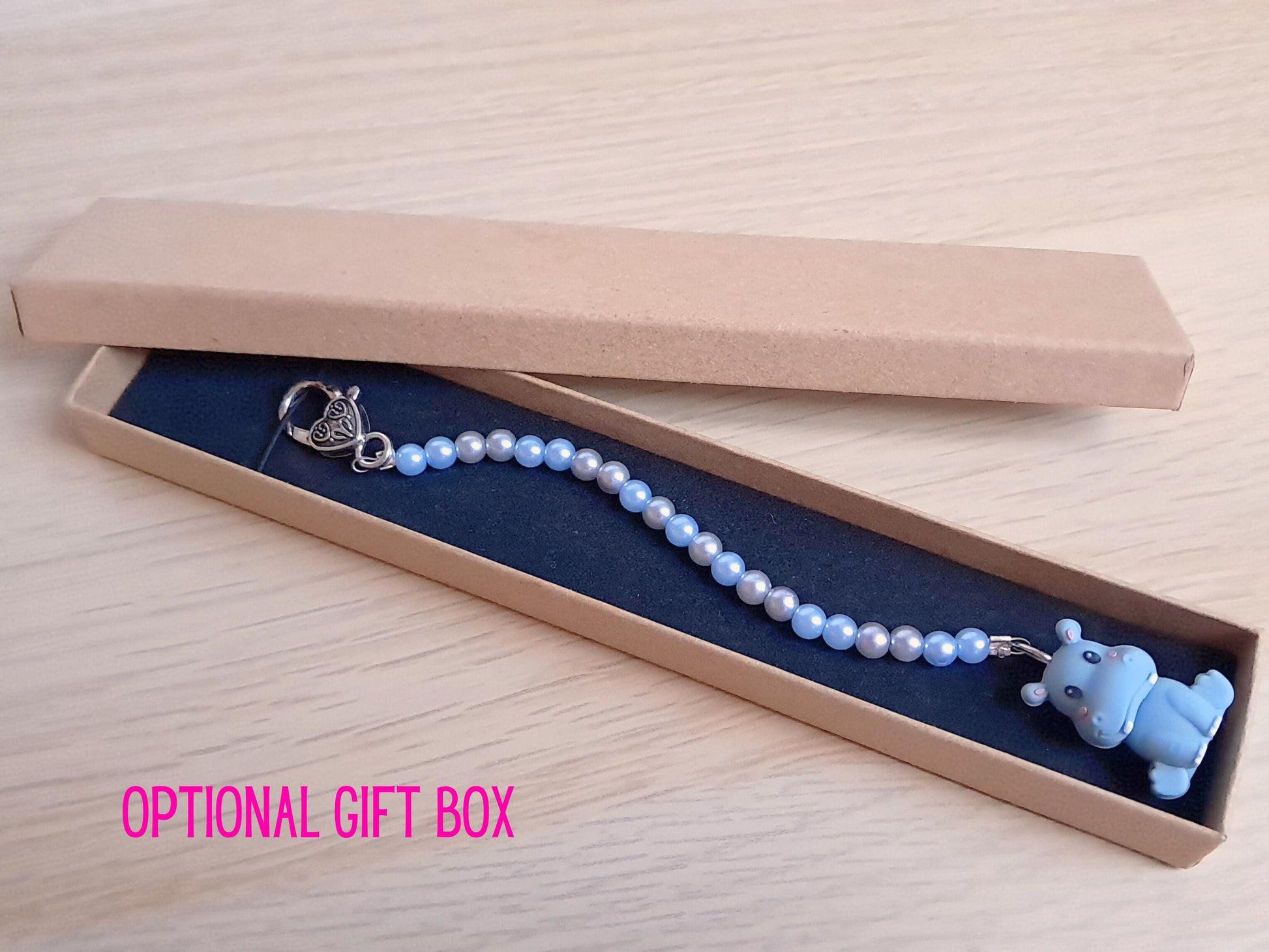 Hippo Scissor Fob with Protection Bead
