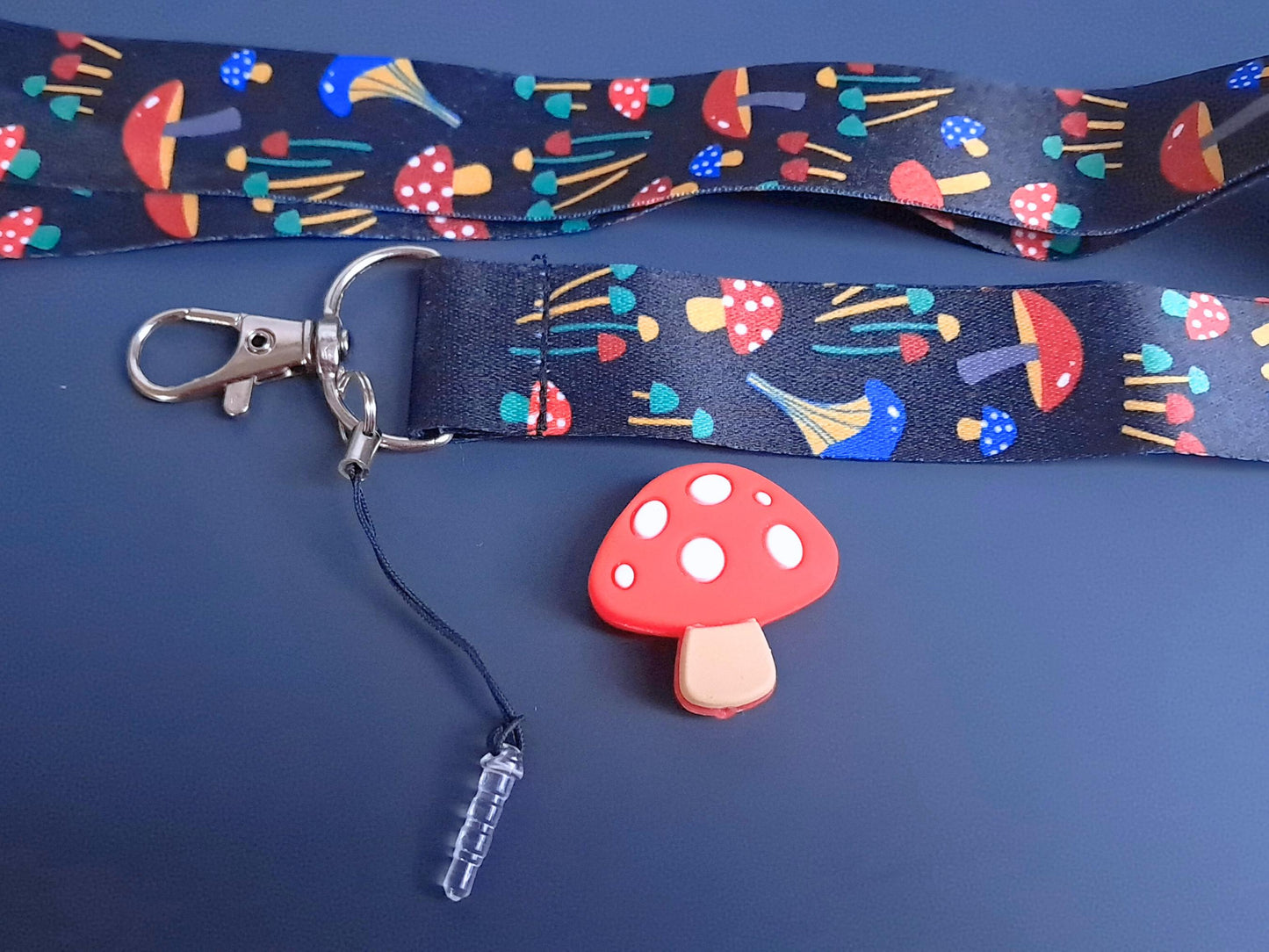 Toadstool Lanyard Scissor Protector Set