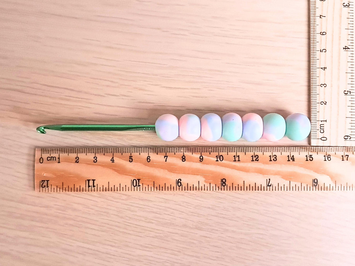 Marbled Pastel Coloured Ergonomic Crochet Hook
