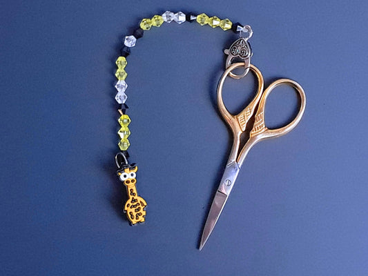 Giraffe Scissor Fob with Scissor Protection
