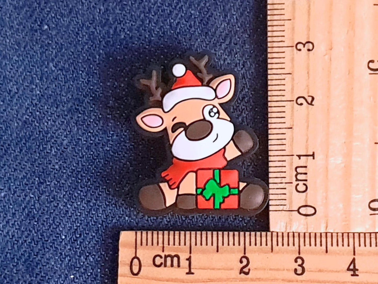 Cute Christmas Reindeer With Gift Stitch Stopper
