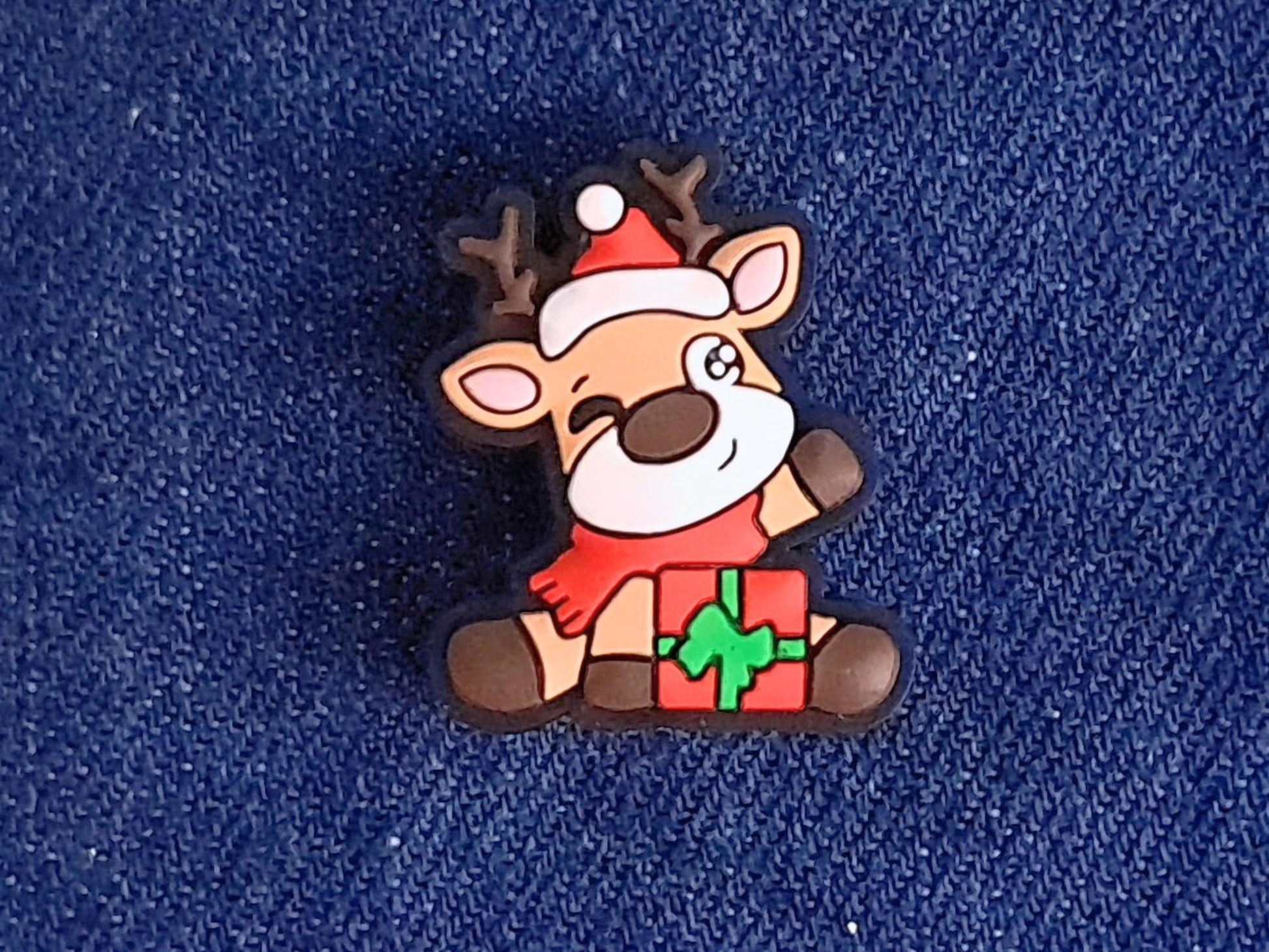 Cute Christmas Reindeer With Gift Stitch Stopper