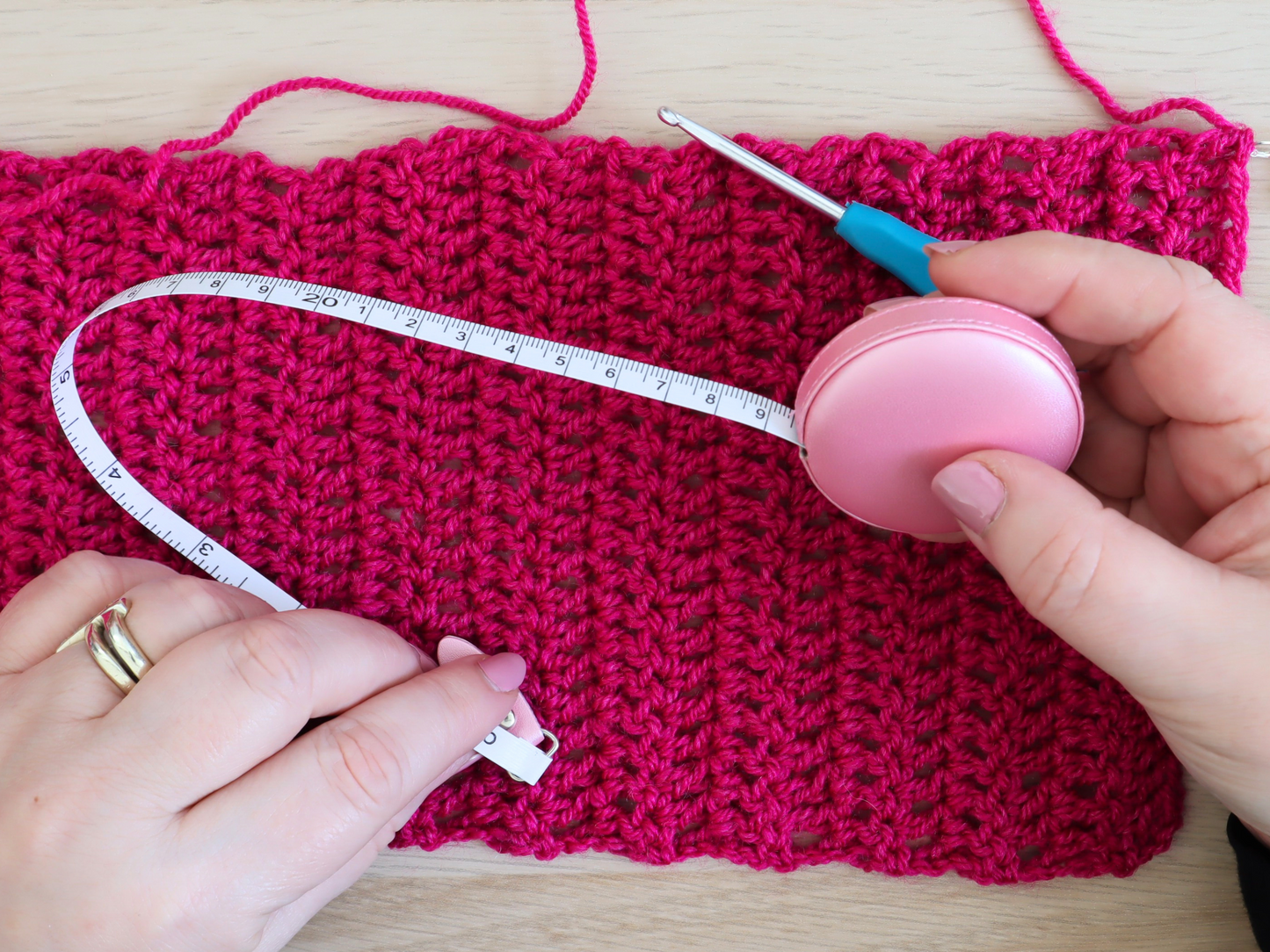 Macaroon Retractable Tape Measure