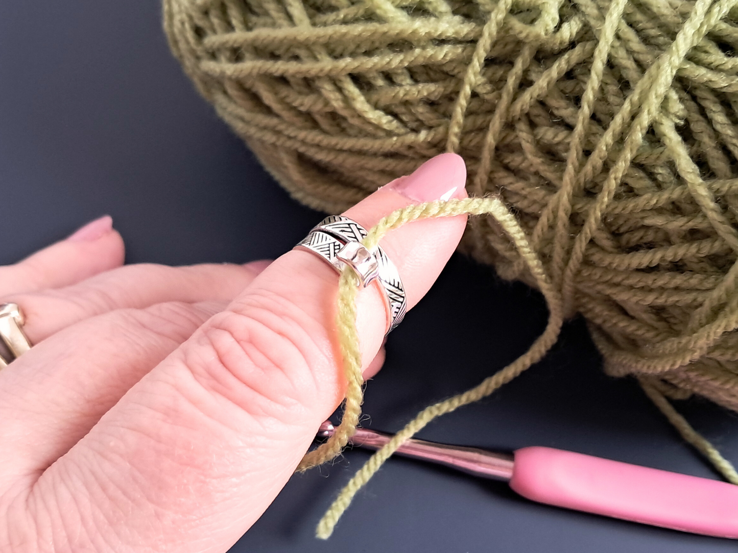Adjustable Yarn Tension Ring