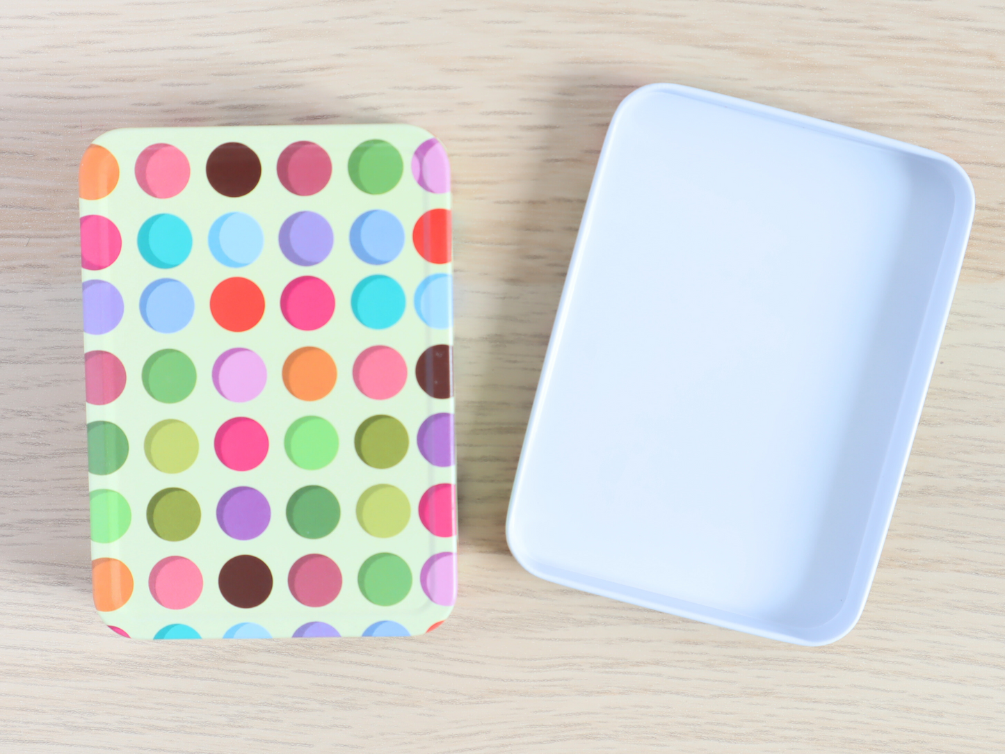 Notion Tin - Dotty