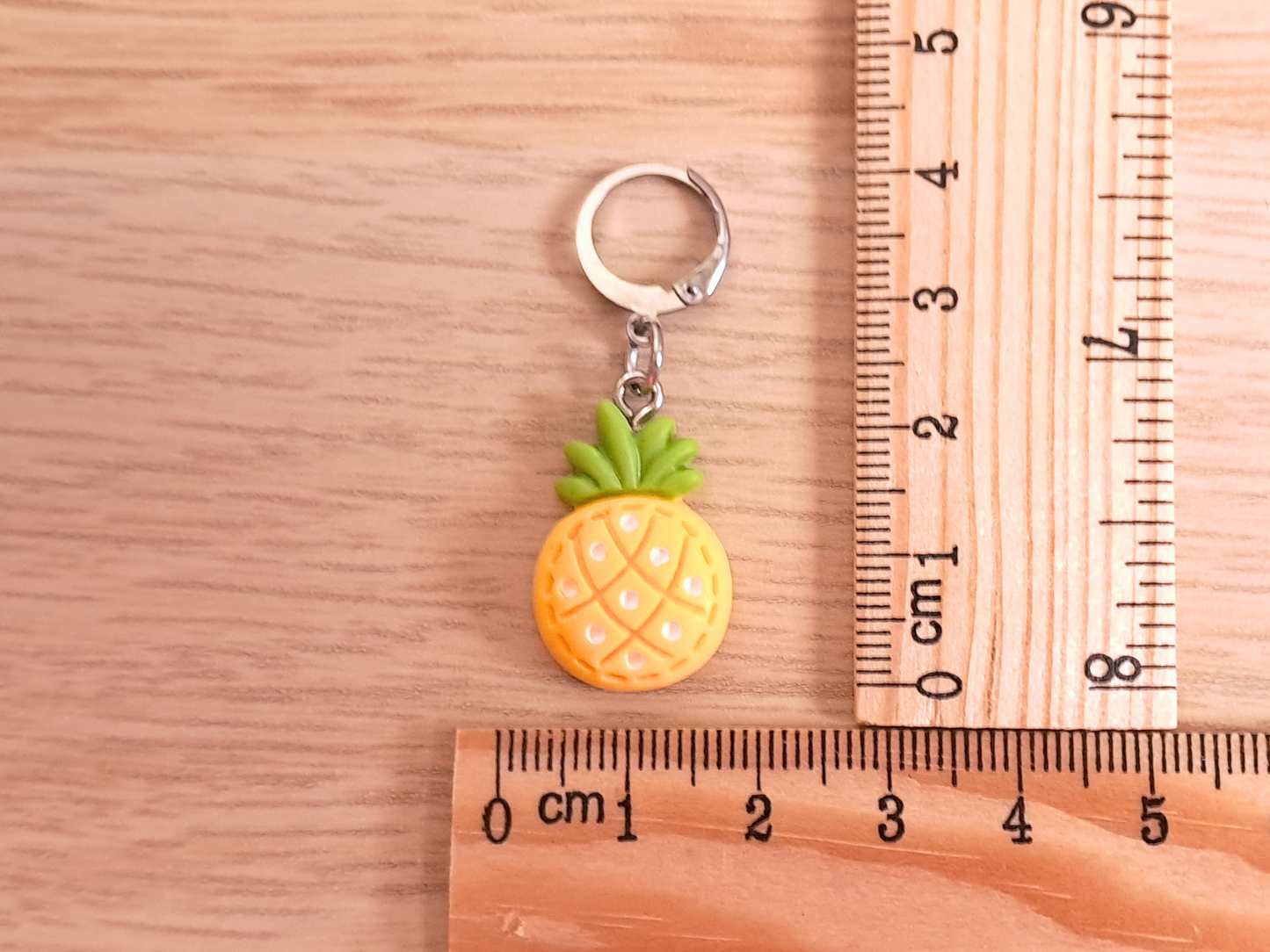 Pineapple Stitch Marker