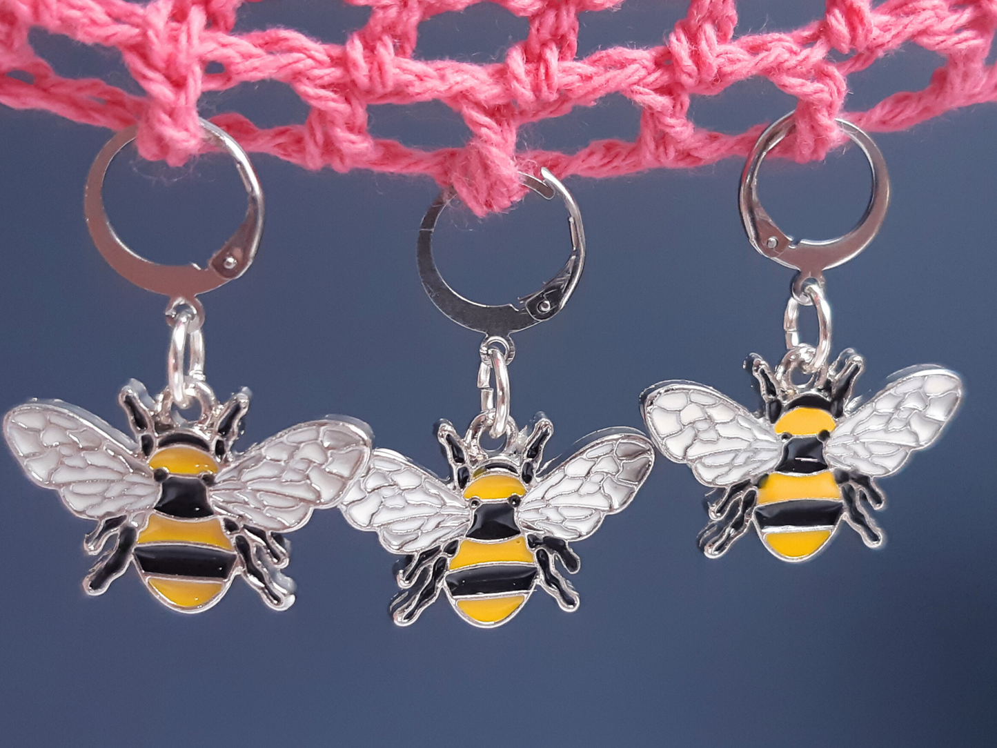 Bee Stitch Marker (flat)