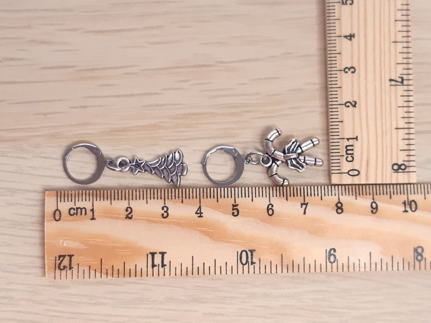 Christmas Scissor Fob and Stitch Markers Set