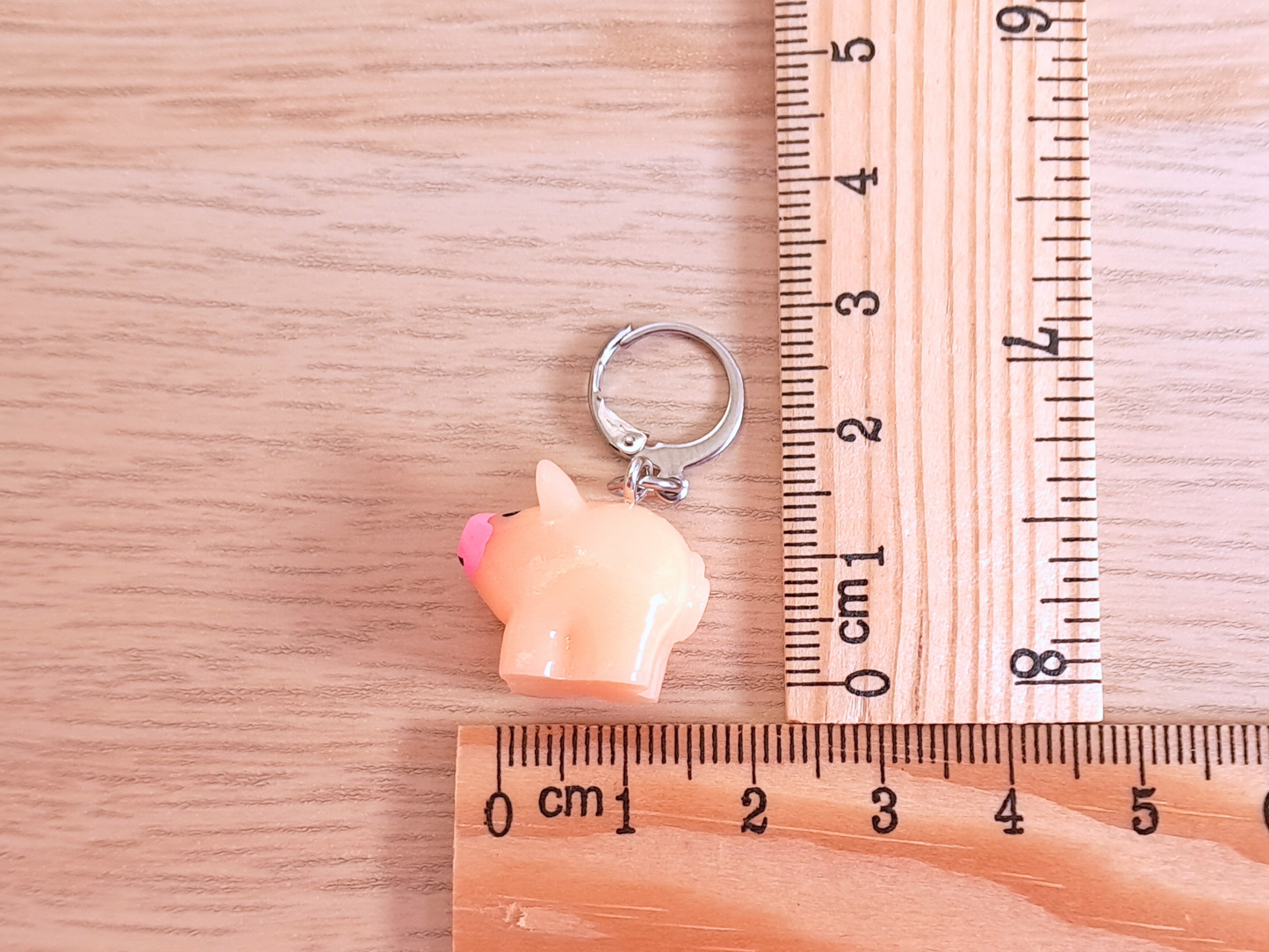 Pig Stitch Marker