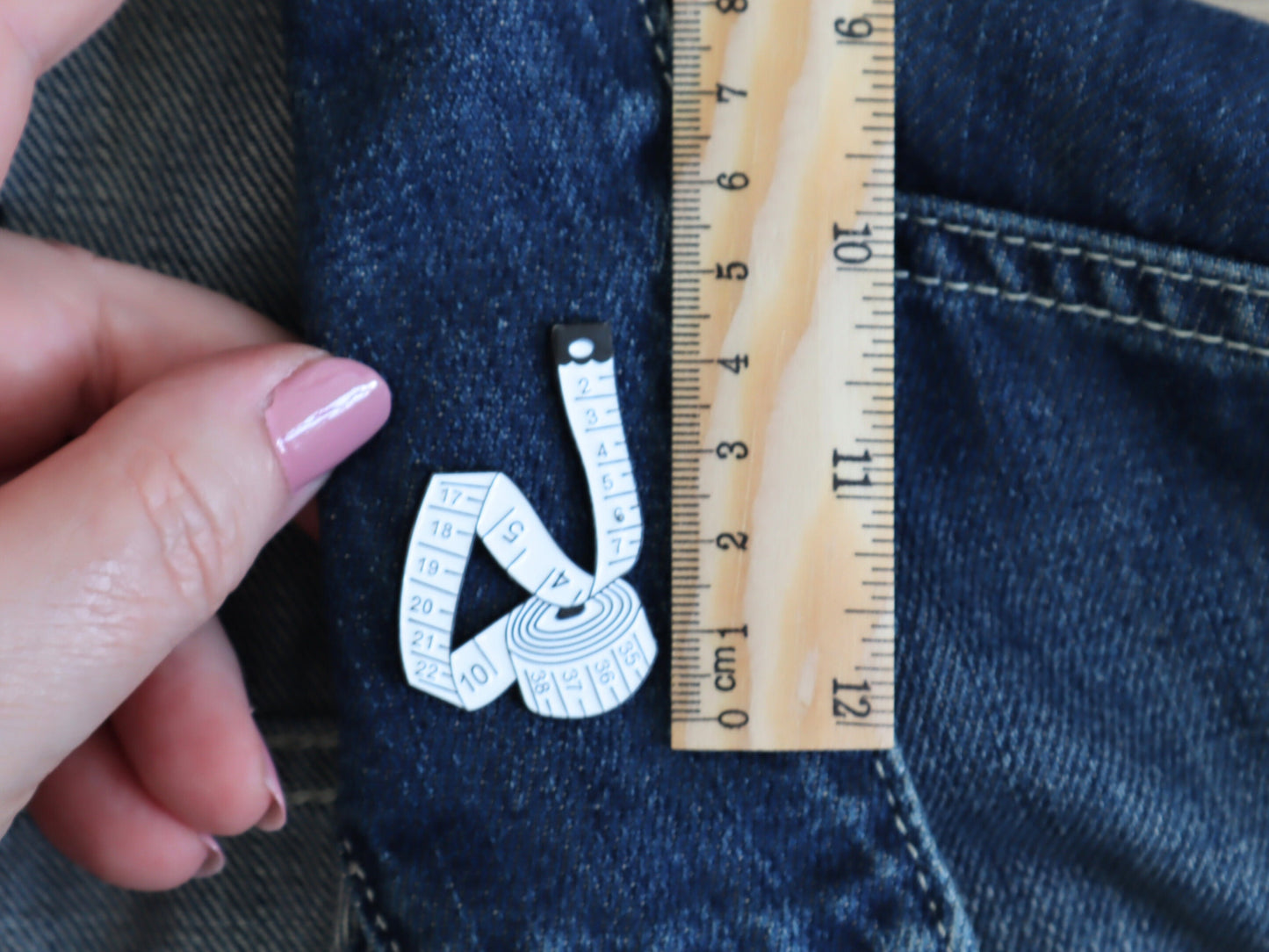 Crafter Fun Tape Measure Pin Badge
