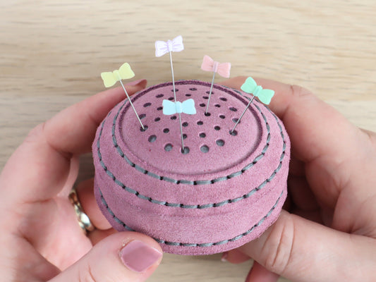 Pastel Bows sewing pins