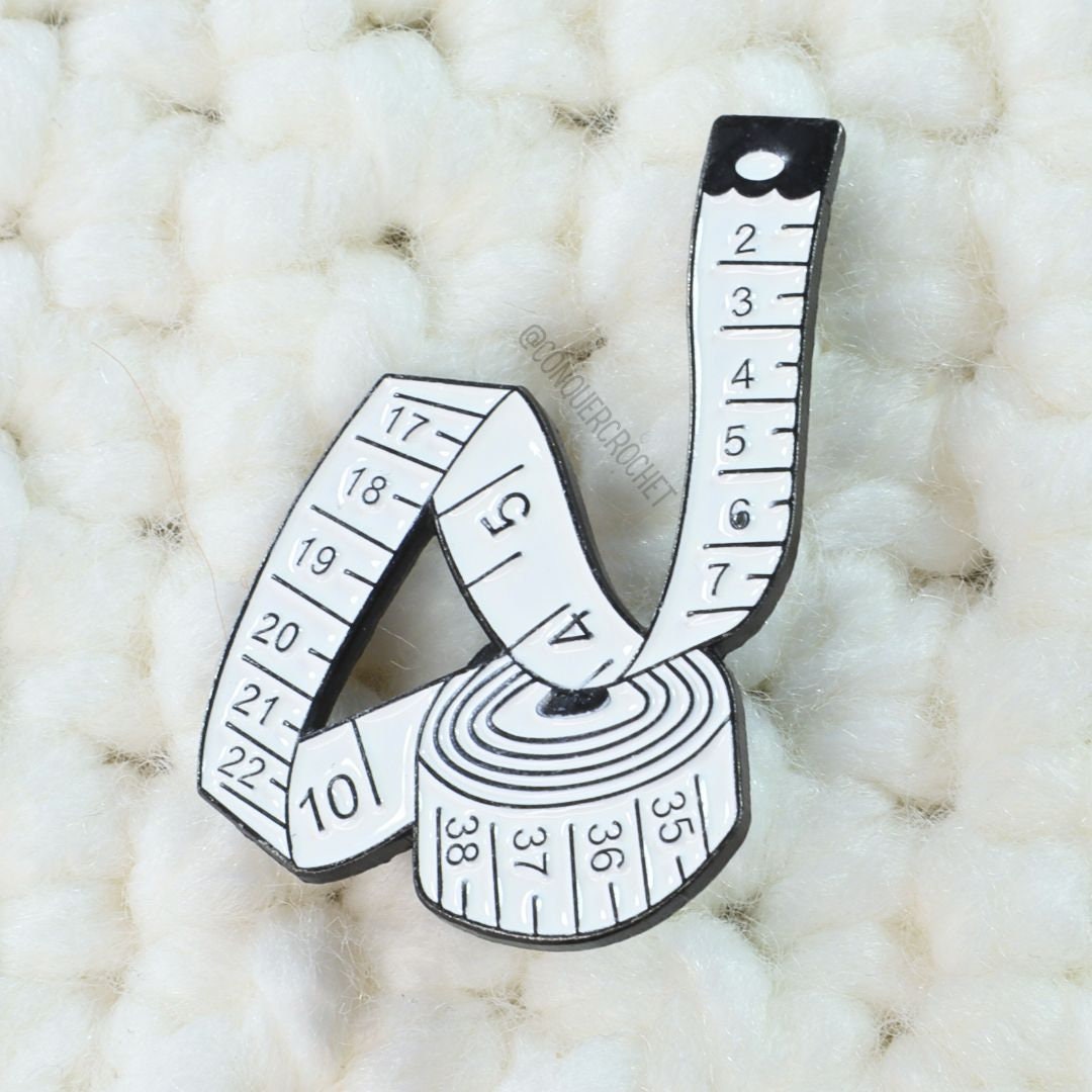 Crafter Fun Tape Measure Pin Badge
