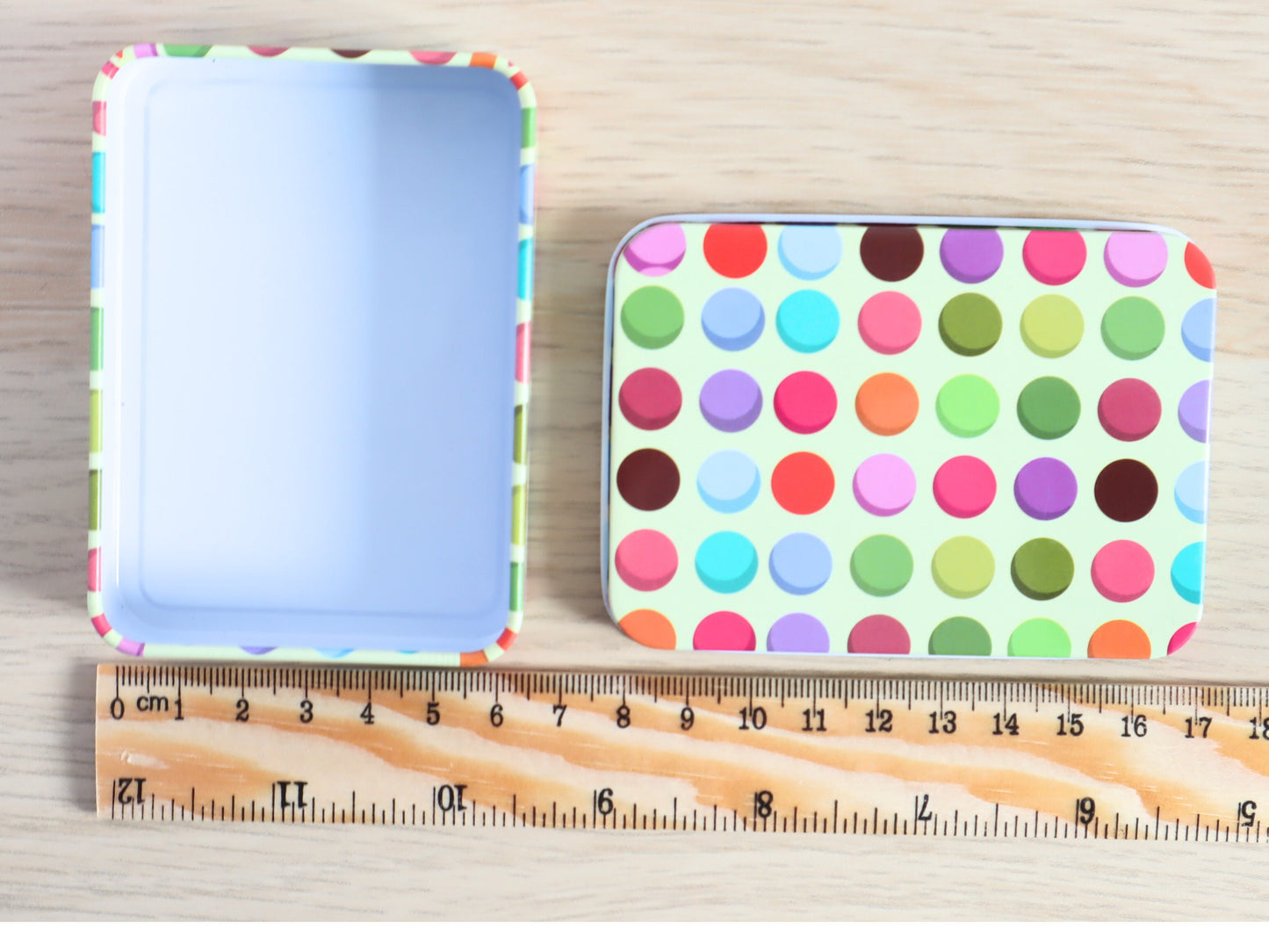 Dotty removable lid notions tin