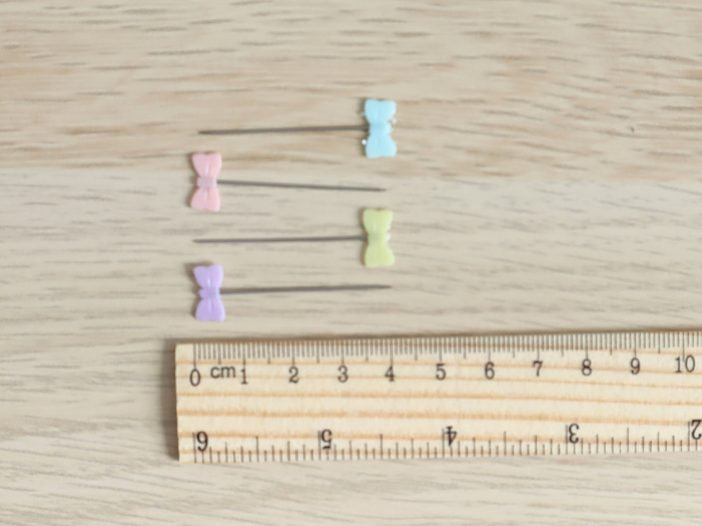 Pastel Bows sewing pins