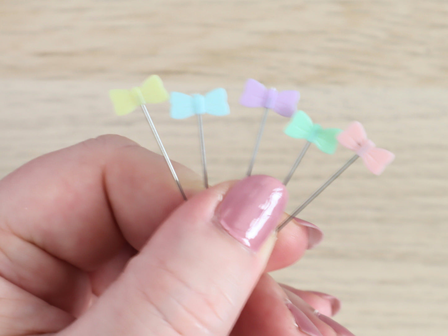 Pastel Bows sewing pins