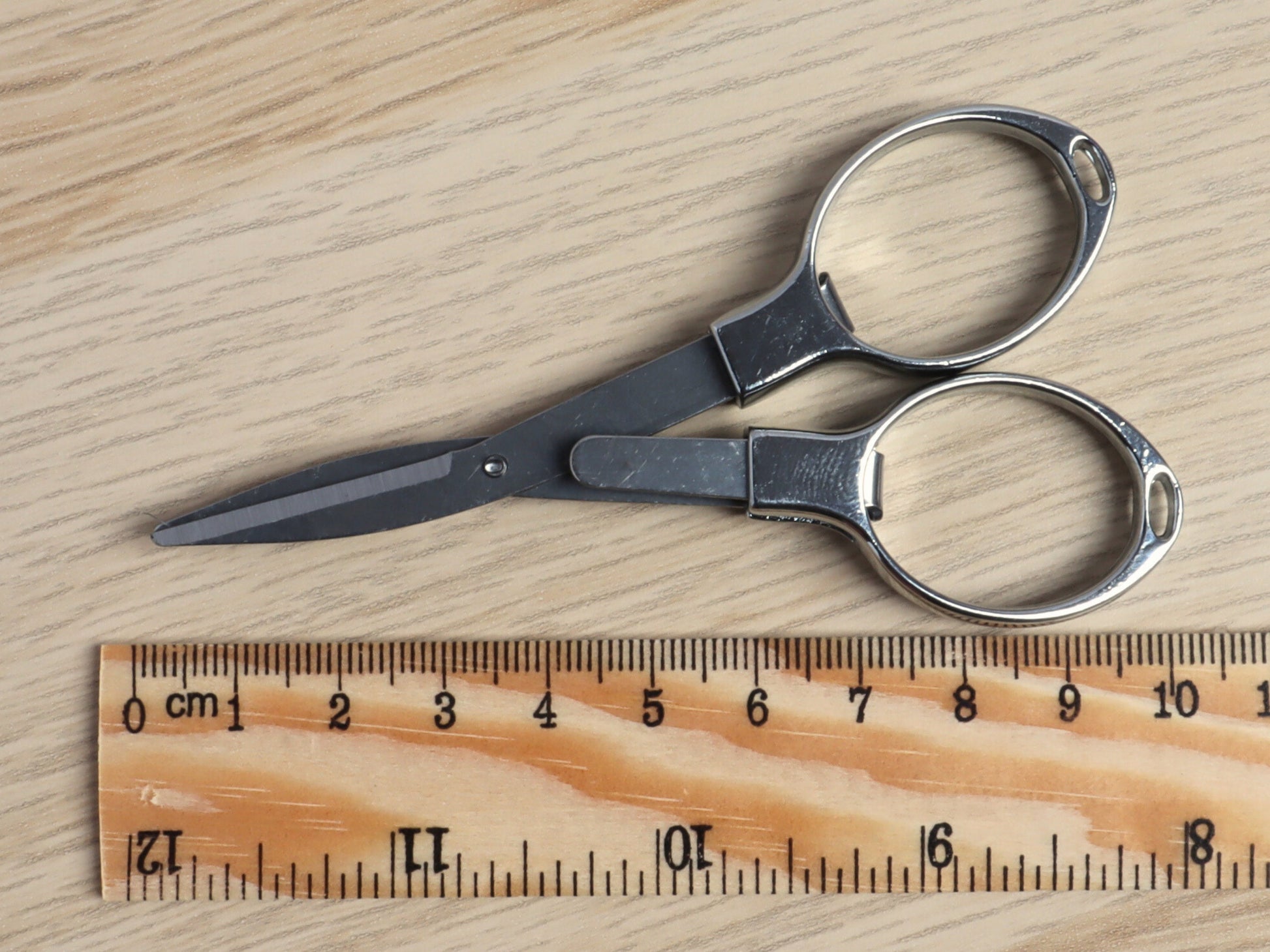 Folding Embroidery Scissors