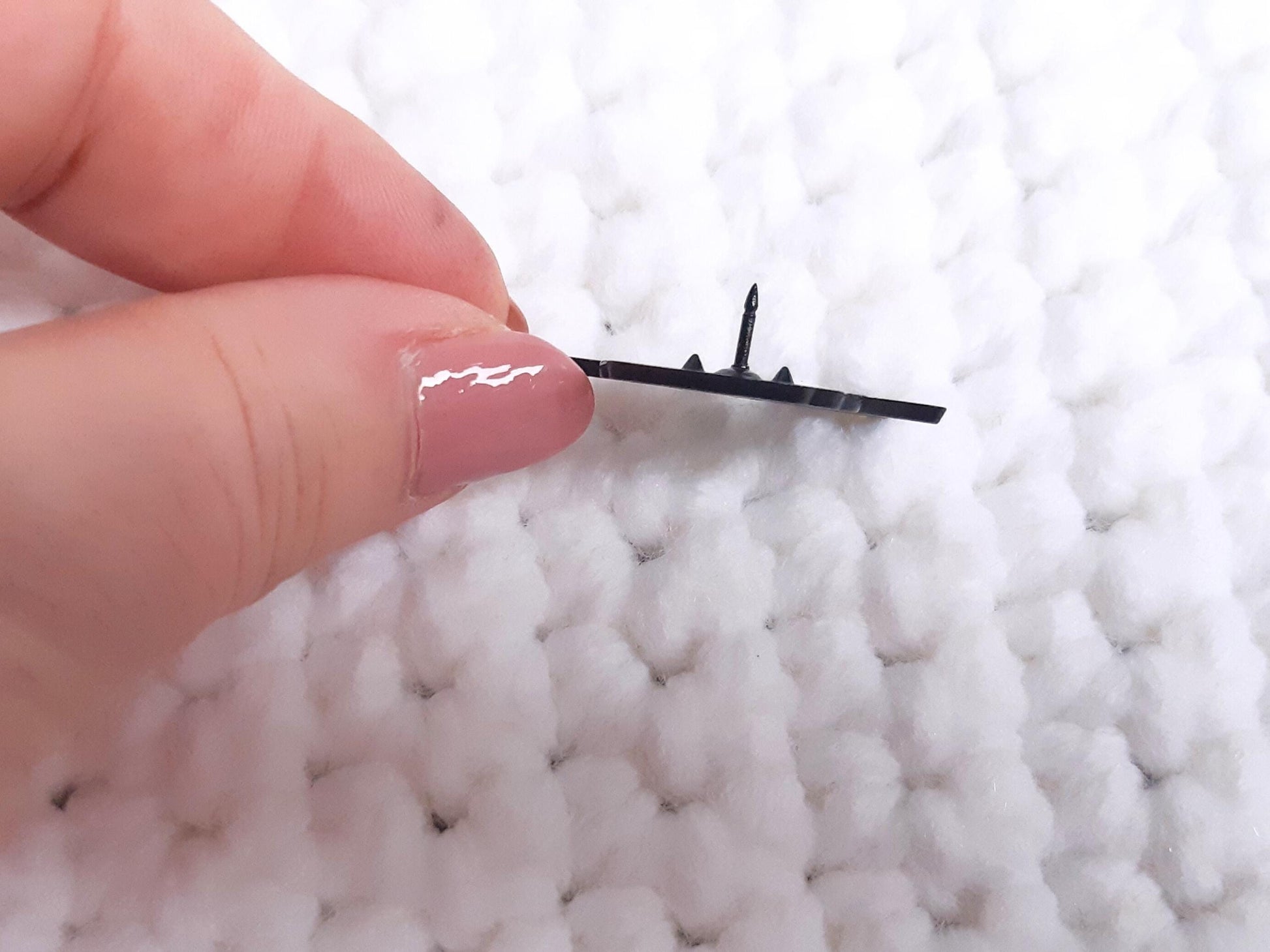 Green Crochet Circle And Hook Pin Badge