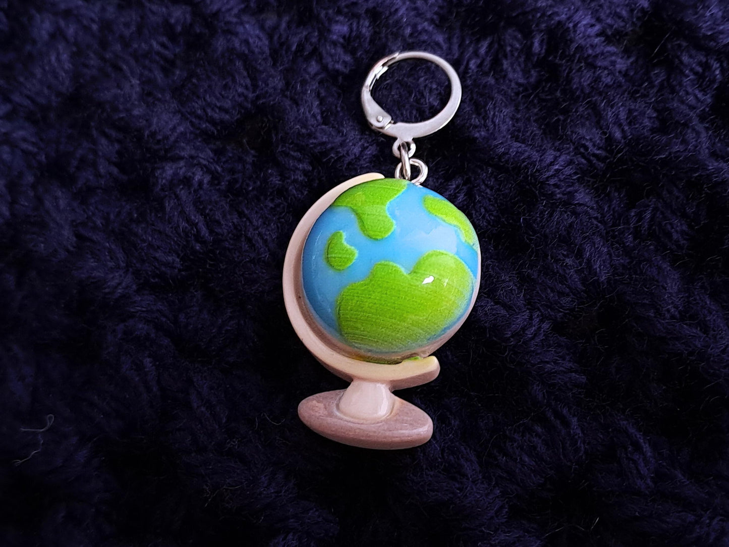 Globe Stitch Marker
