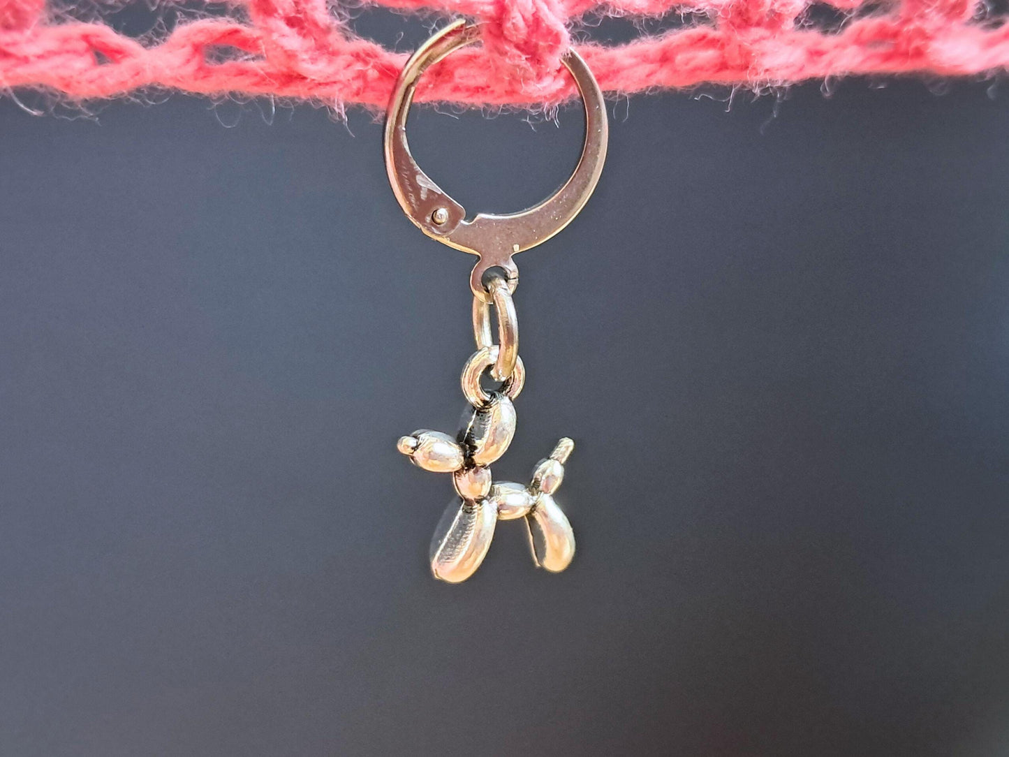 Balloon Dog Stitch Marker
