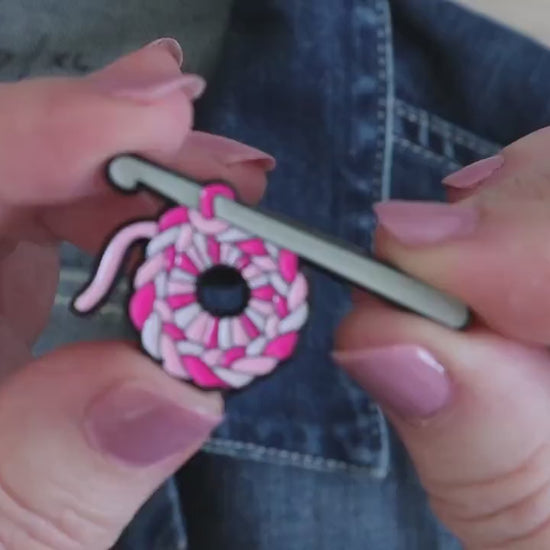 Green Crochet Circle And Hook Pin Badge
