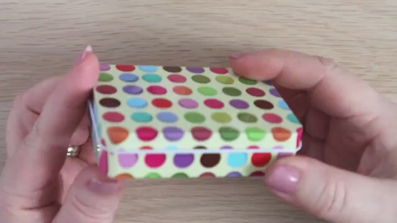 Dotty removable lid notions tin