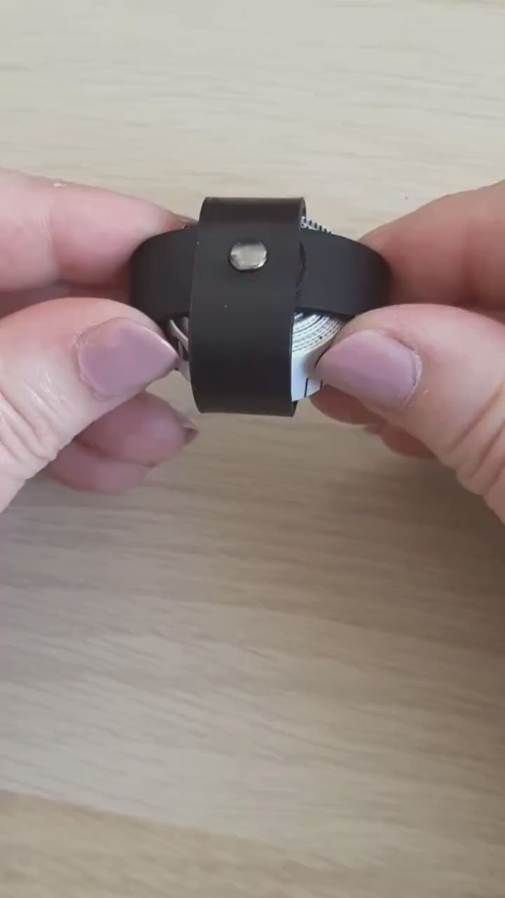 Tape Measure & Leather Case